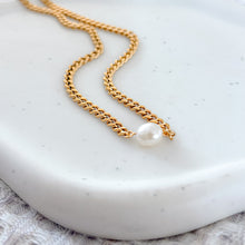 Load image into Gallery viewer, Angola Necklace
