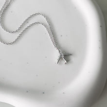 Load image into Gallery viewer, Skyro Necklace
