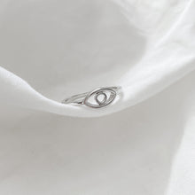 Load image into Gallery viewer, Eye Ring
