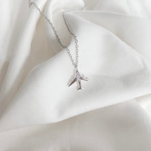 Load image into Gallery viewer, Skyro Necklace
