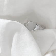 Load image into Gallery viewer, Horizon Ring
