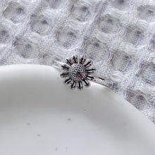 Load image into Gallery viewer, Sunflower Ring
