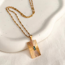Load image into Gallery viewer, Belice Necklace

