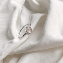 Load image into Gallery viewer, Bloom Ring

